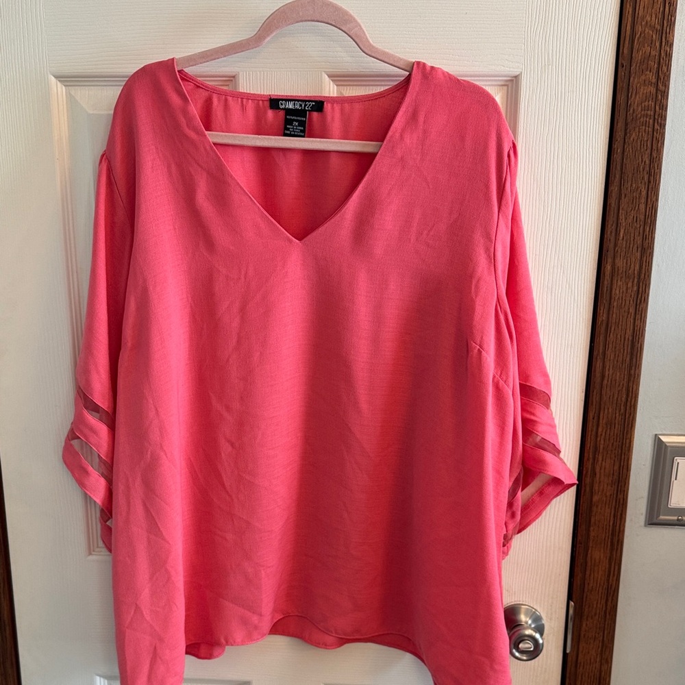 Gramercy22‎ Pink V-Neck Blouse 2x